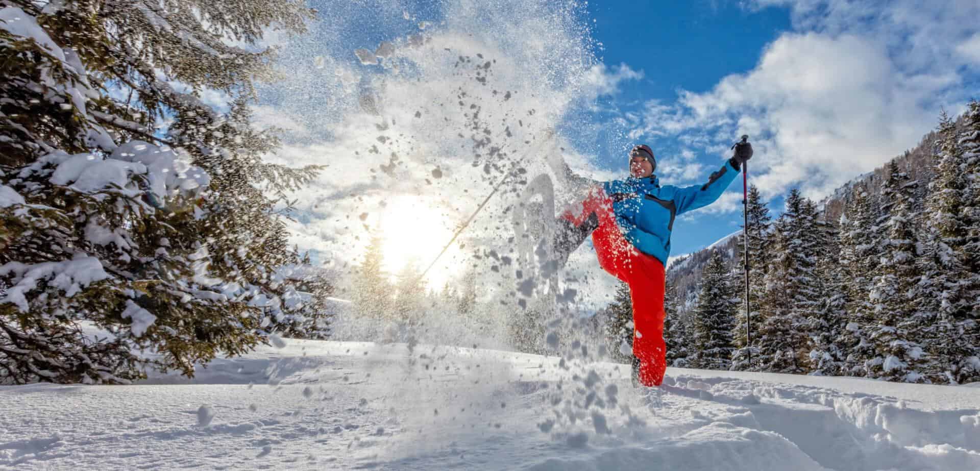 Hier finden Sie die besten Tipps und Tricks zum Schneeschuhwandern!